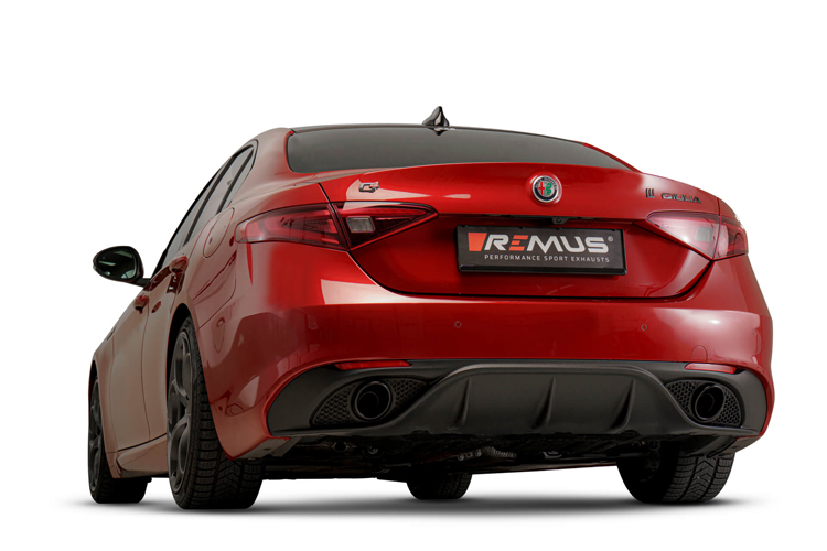 Alfa Romeo Giulia Veloce 2.0 turbo Q4 AWD Remus Uitlaat AXLE-BACK-SYSTEM