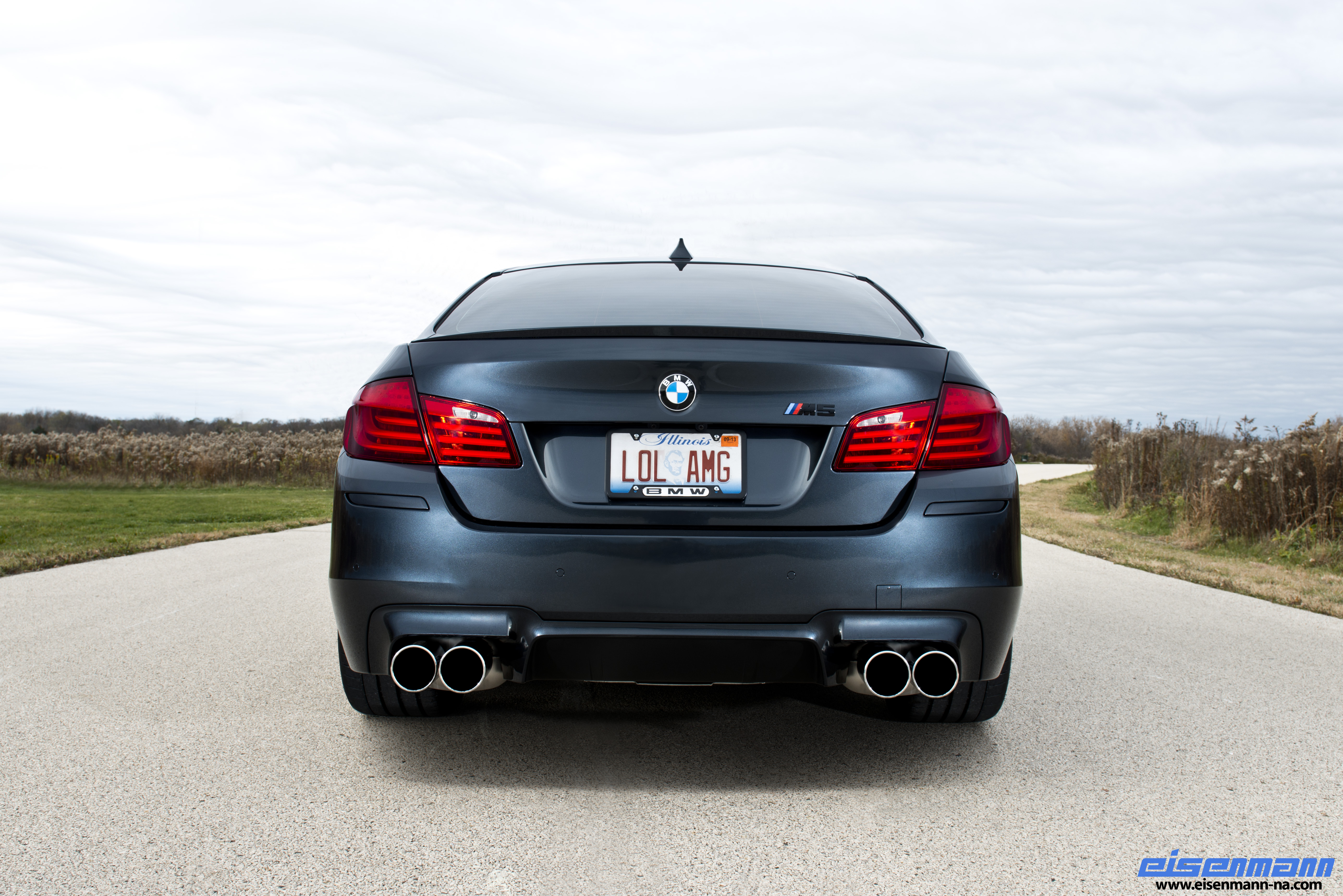 Rear Muffler BMW M 5 Series Sedan Exhaust Systems