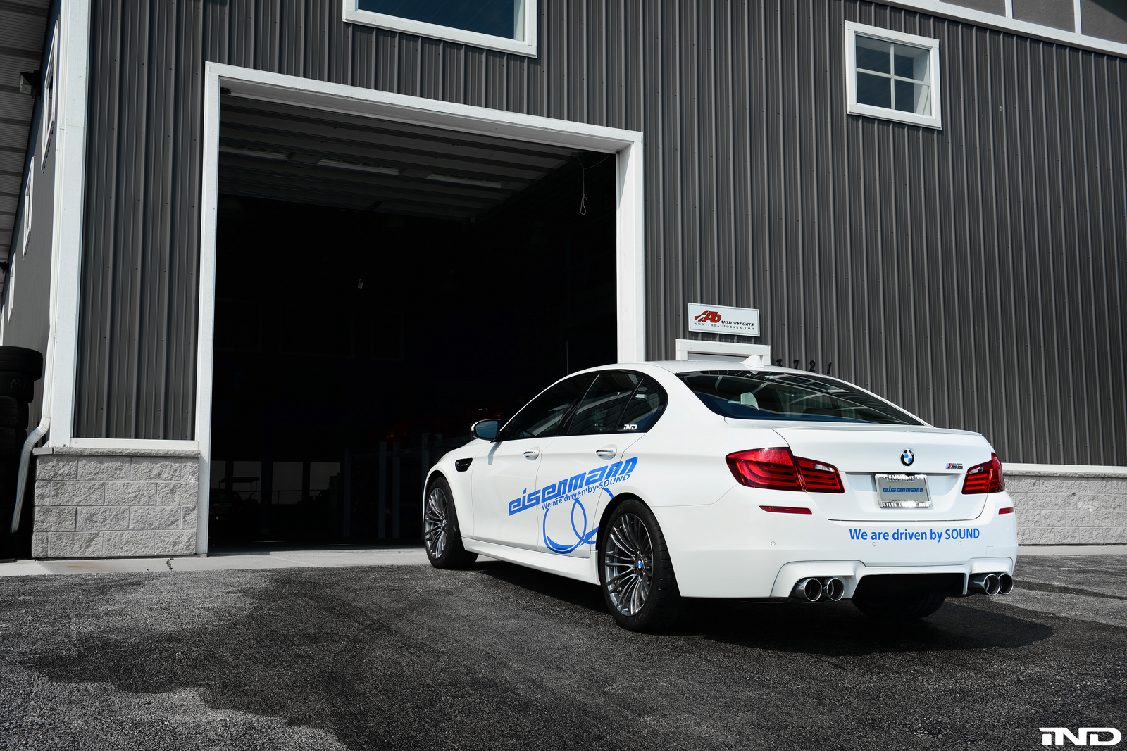Rear Muffler BMW M 5 Series Sedan Exhaust Systems