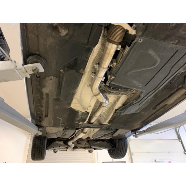 BMW F30/31 - 330i xDrive - voor demper
