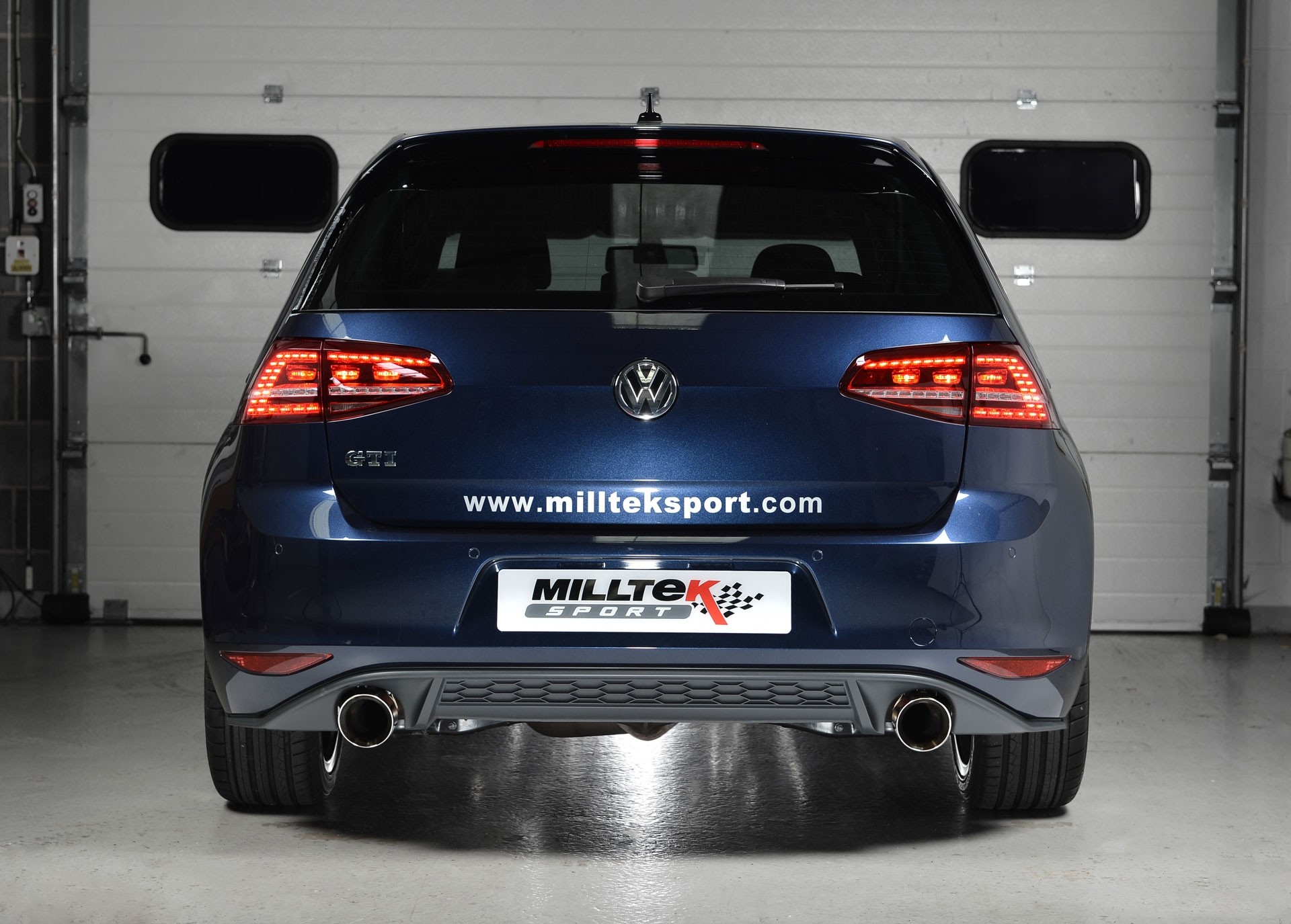 Milltek VW Golf VII Turbo-back incl. Hi-Flow SportsCat Matt Blac