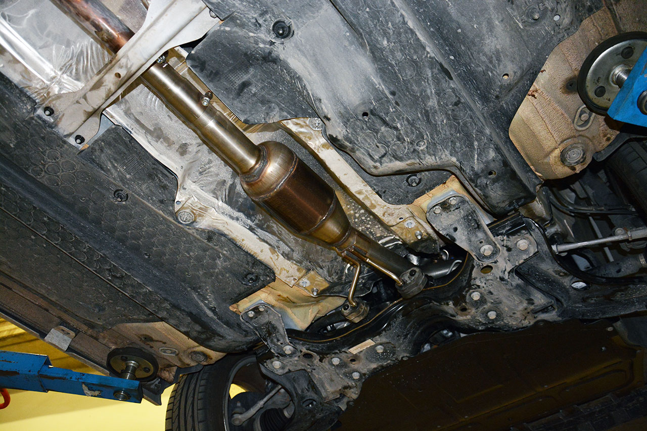AUDI A1 1.6 TDi 3 Doors / Sportback (90 - 105 Hp) 2011 -> 2014 Turbo downpipe kit (Replace Diesel Pa