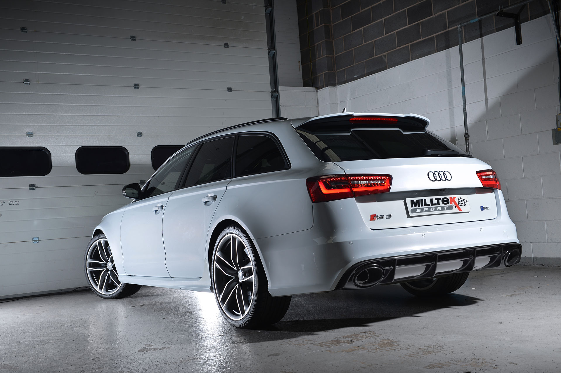 Audi RS6 / RS7 4G (C7) Milltek Cat-Back Non-resonated (louder) Systeem