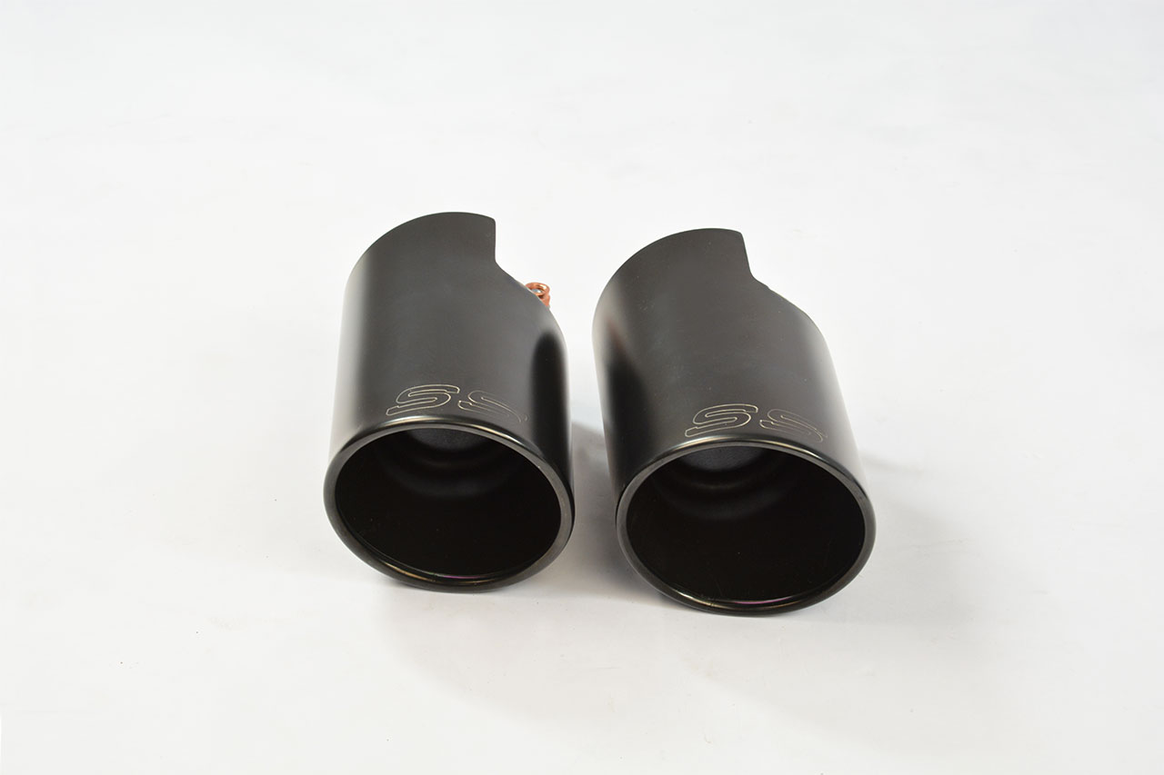 ALFA ROMEO GIULIA 2.0i Turbo (200 Hp) 2016 Endpipe kit Right OO100 - Left OO100 "Black"